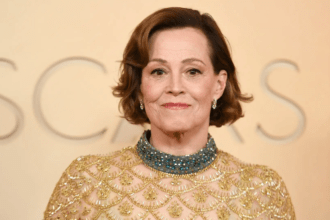 Sigourney Weaver